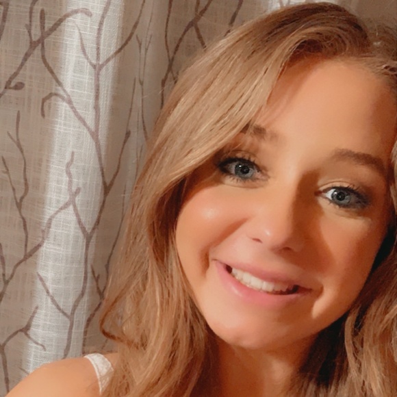 Meet the Posher Other - Meet your Posher, Kamila